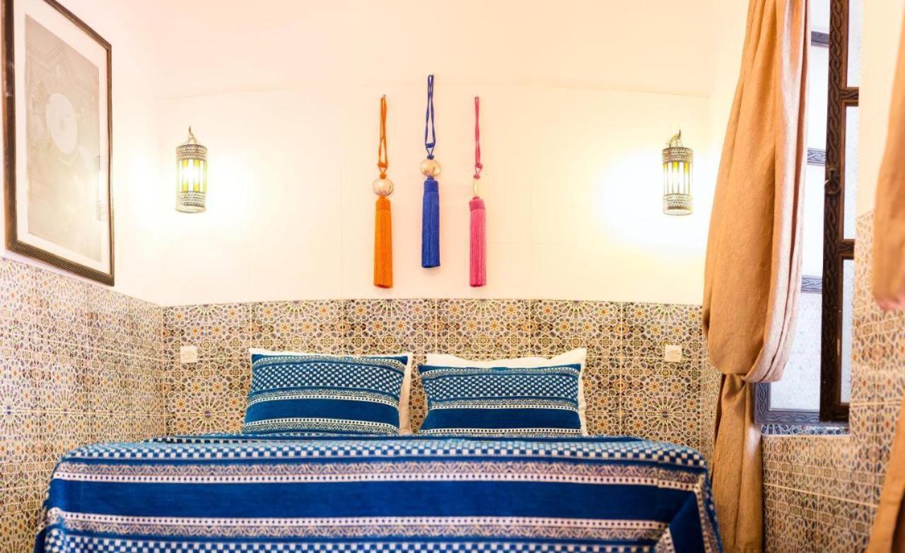 马拉喀什 里亚德雨果摩洛哥传统庭院住宅旅馆酒店 客房 照片